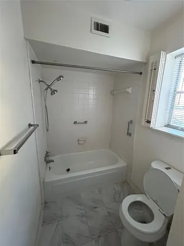 $1,350 | 6630 Eastridge Drive, Unit 132, Dallas, TX 75231