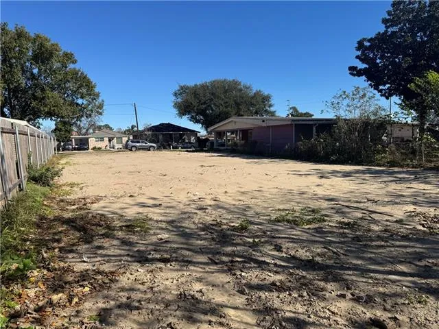 $105,000 | 8008 Versailles Street, Metairie, LA 70003