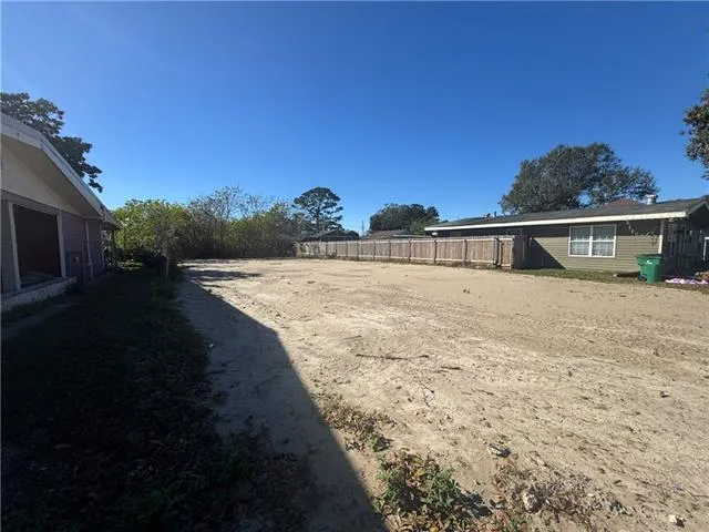 $105,000 | 8008 Versailles Street, Metairie, LA 70003