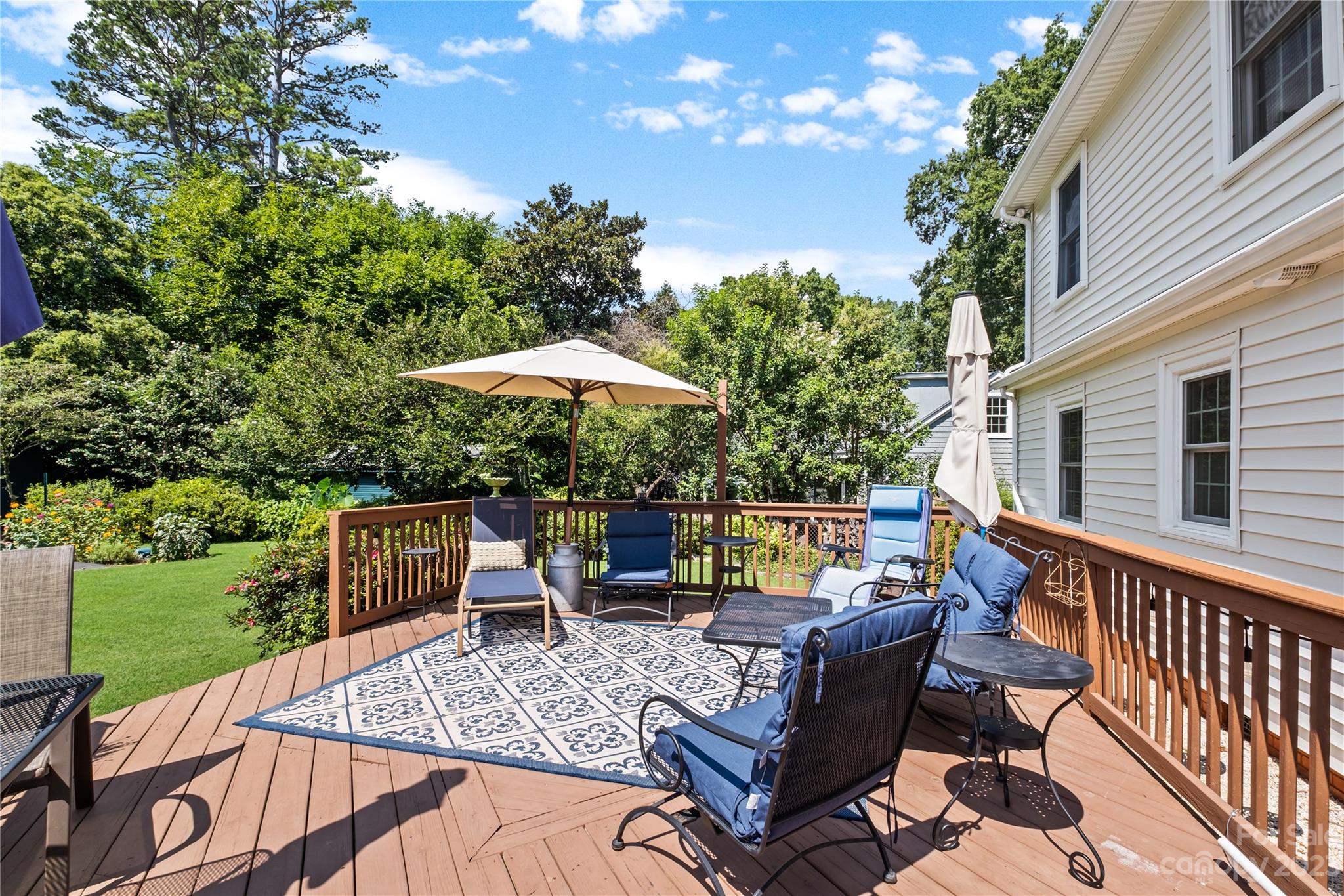 1324 Goodwin Avenue Charlotte, NC 28205 - Photo 23 of 29 a view of a patio with a patio