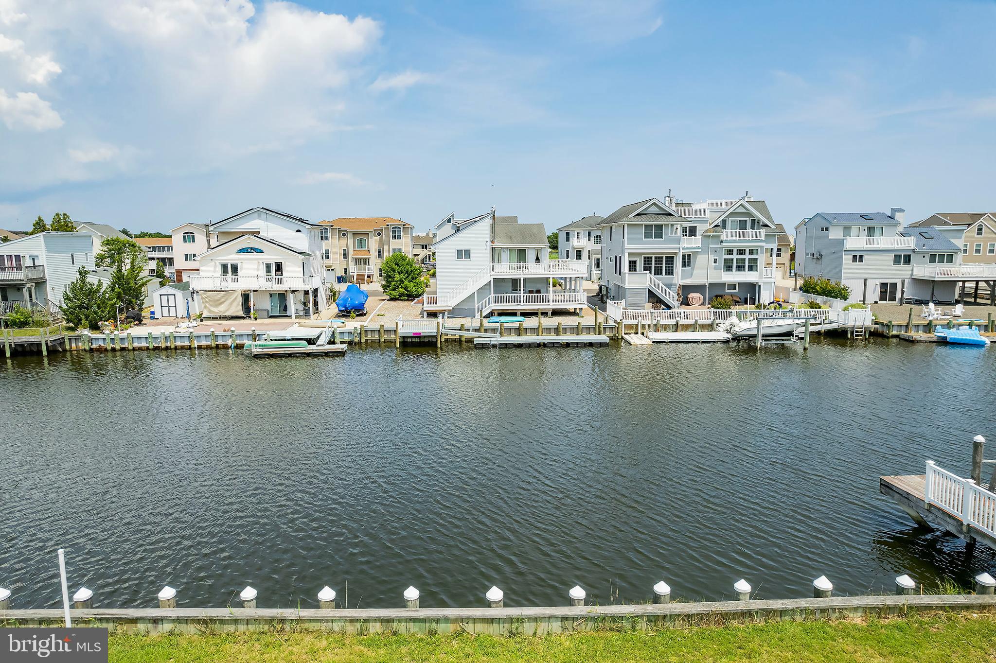 33 Maryland Road Tuckerton, NJ 08087 - Photo 4 of 22 Top Floor view