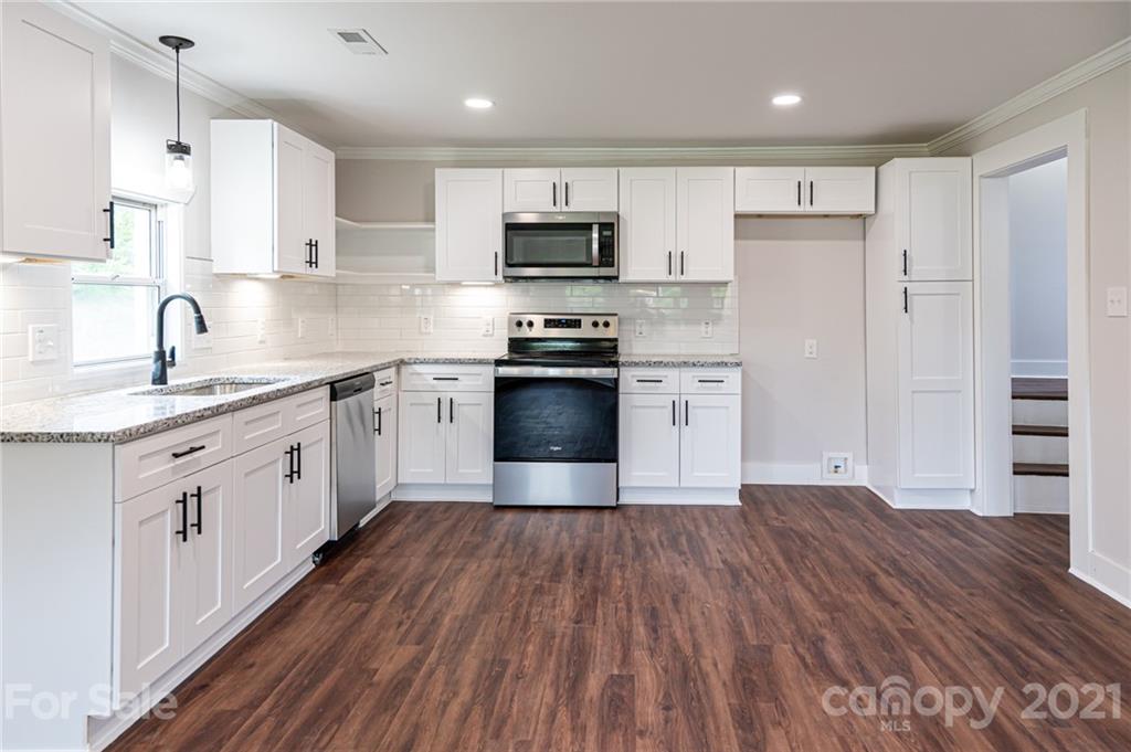 1430 Hart Road Woodleaf, NC 27054 - Photo 3 of 35 Gallery Image 3