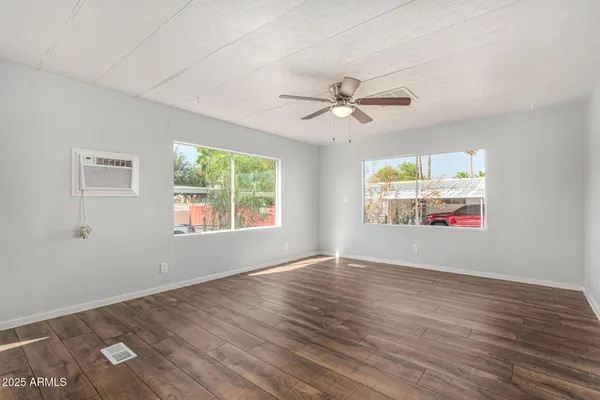 $49,500 | 19401 North 7th Street, Unit 121, Phoenix, AZ 85024