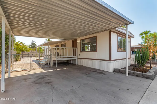 $49,900 | 19401 North 7th Street, Phoenix, AZ 85024