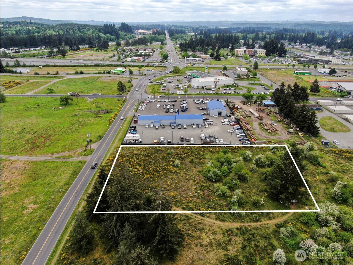 19445 Elderberry Street Southwest Rochester, WA 98579 - Photo 2 of 6 a view of a city