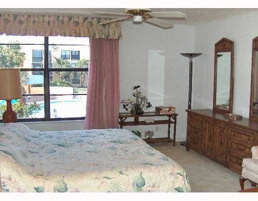 9 Royal Palm Way, Unit 201 Boca Raton, FL 33432 - Photo 5 of 8 Additional Photo