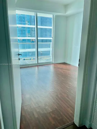 $3,800 | 300 South Biscayne Boulevard, Unit T1404, Miami, FL 33131