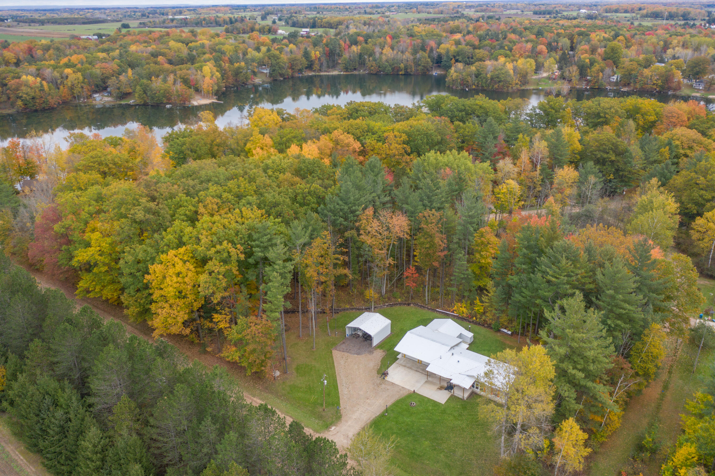 1223 South Shearer Road Gladwin, MI 48624 - Photo 22 of 35 DJI_0390