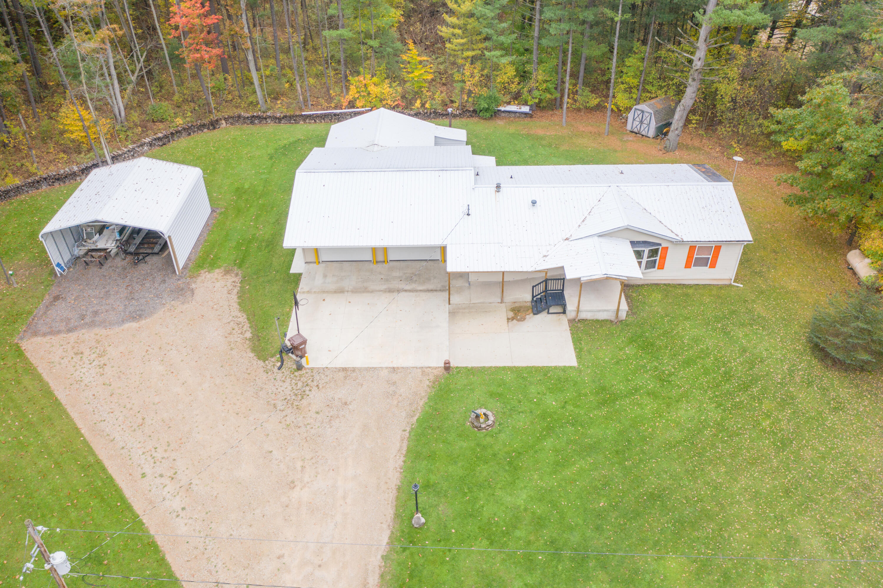 1223 South Shearer Road Gladwin, MI 48624 - Photo 7 of 35 DJI_0381