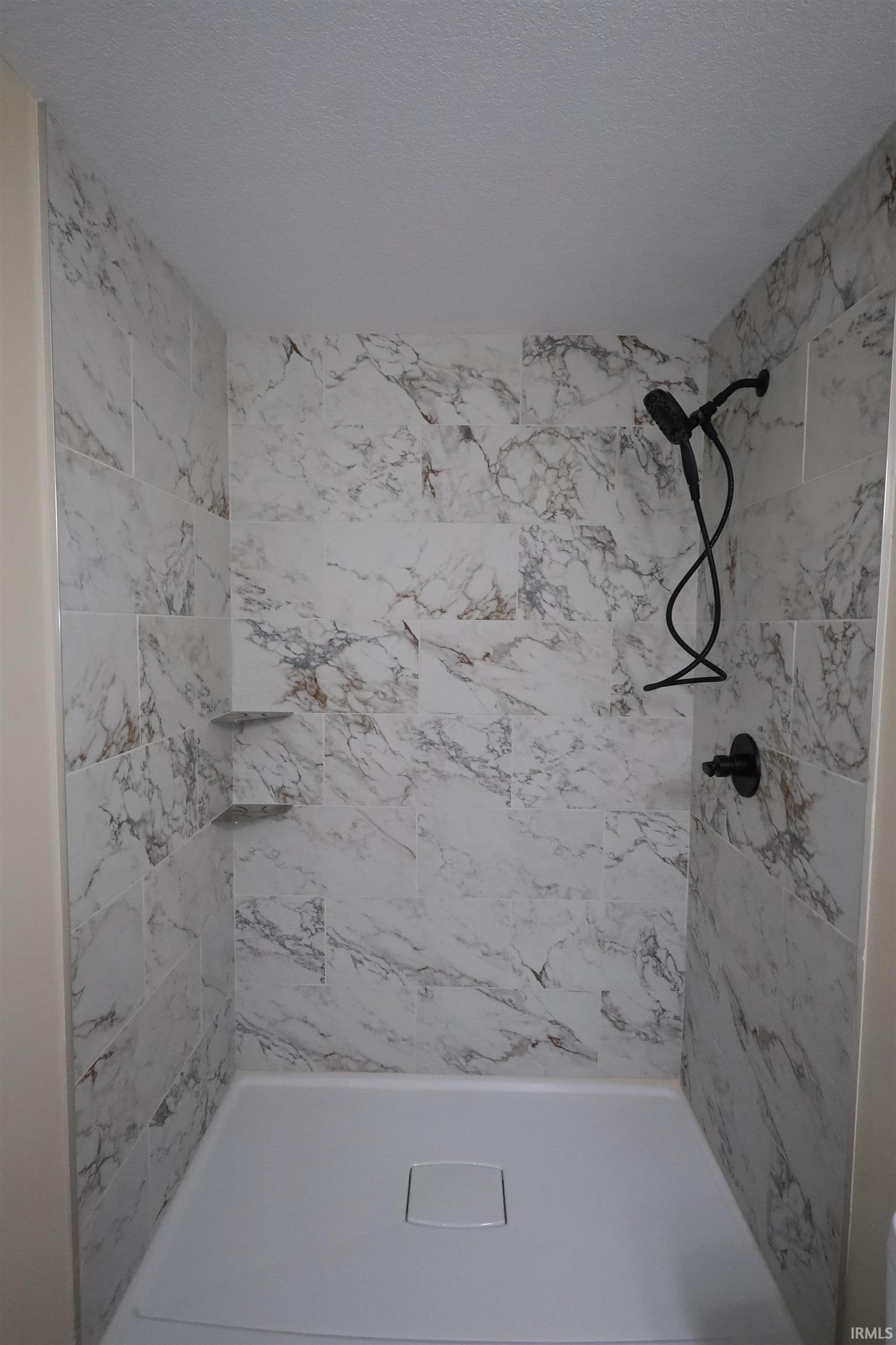 1626 Howell Street Fort Wayne, IN 46808 - Photo 13 of 32