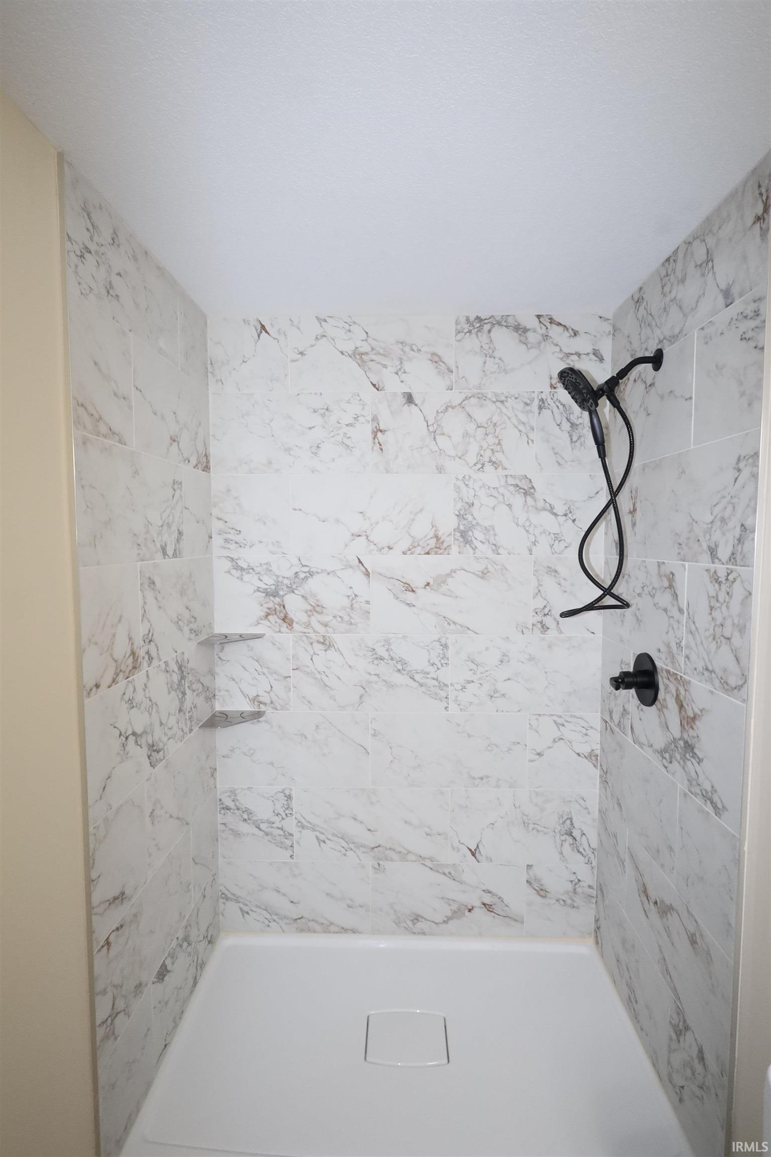 1626 Howell Street Fort Wayne, IN 46808 - Photo 24 of 32