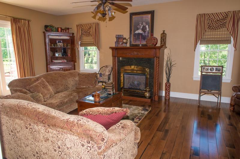 4378 Hummingbird Way Springfield, OH 45502 - Photo 14 of 26