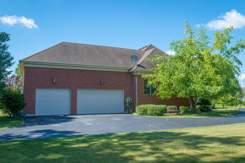 4378 Hummingbird Way Springfield, OH 45502 - Photo 8 of 26