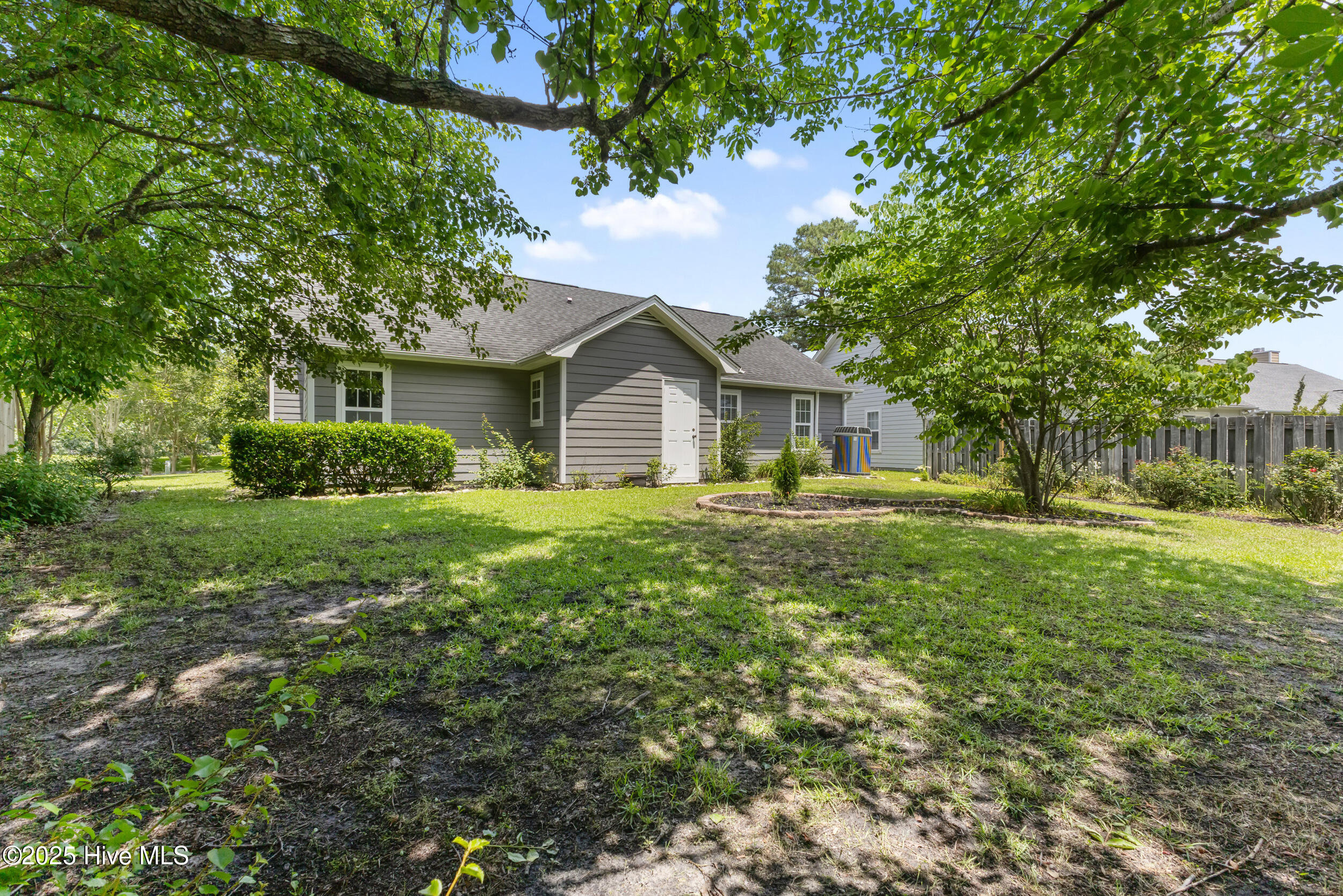 2408 Sapling Circle Wilmington, NC 28411 - Photo 33 of 38 29_501a3690