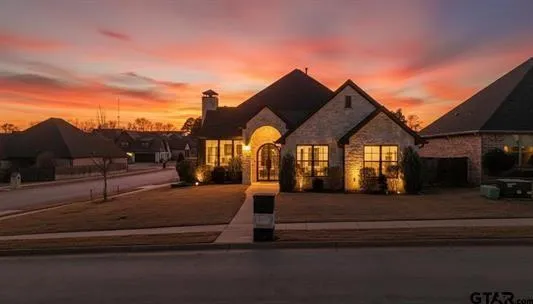 $579,900 | 3157 Salado Creek Drive, Tyler, TX 75703