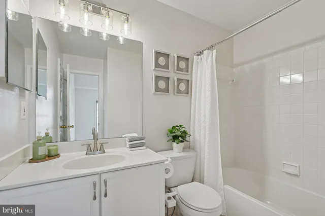 $514,900 | 2539 Waterside Drive, Frederick, MD 21701