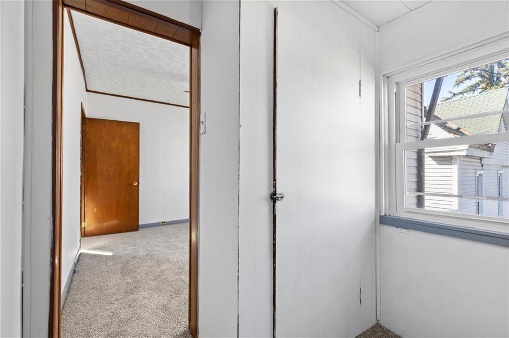 405 Walter Street Pittsburgh, PA 15210 - Photo 21 of 40 a view of an front door