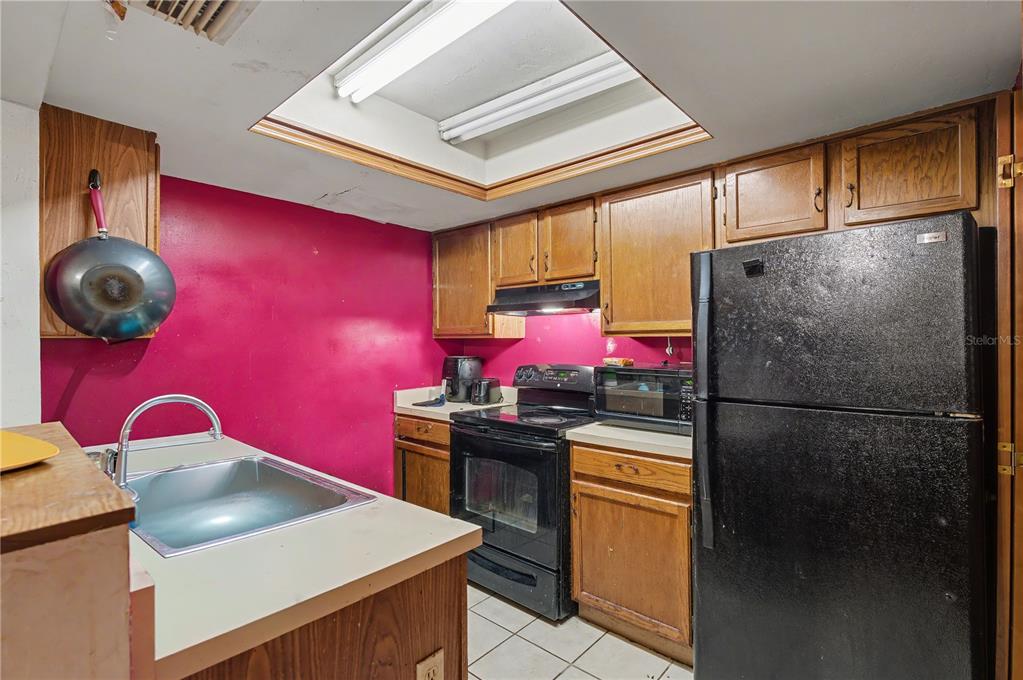 5727 Southwest 10th Place Gainesville, FL 32607 - Photo 8 of 20