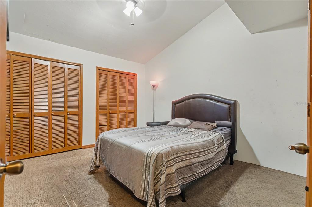 5727 Southwest 10th Place Gainesville, FL 32607 - Photo 10 of 20