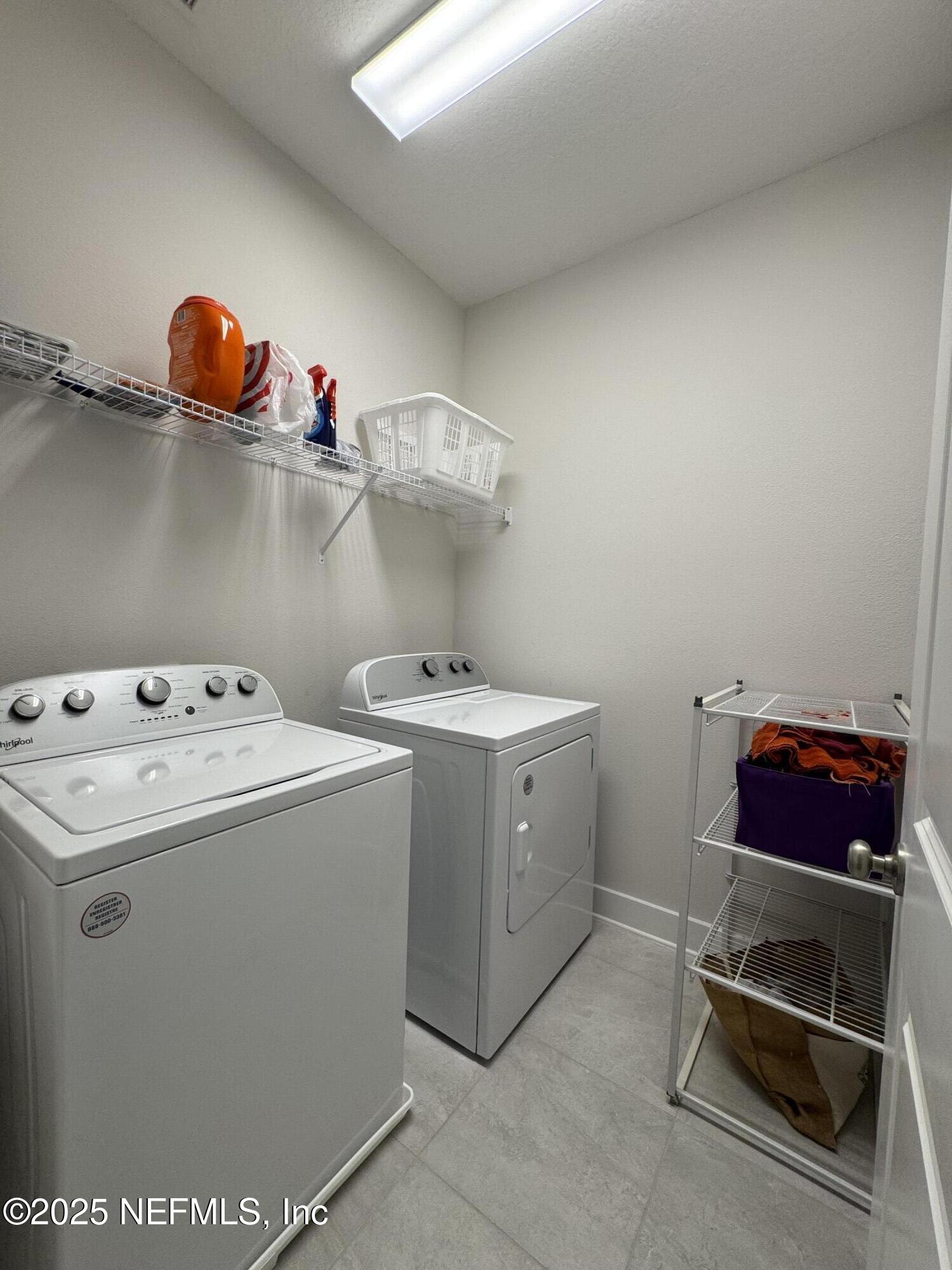 9860 Element Road Jacksonville, FL 32256 - Photo 34 of 35 Laundry Room