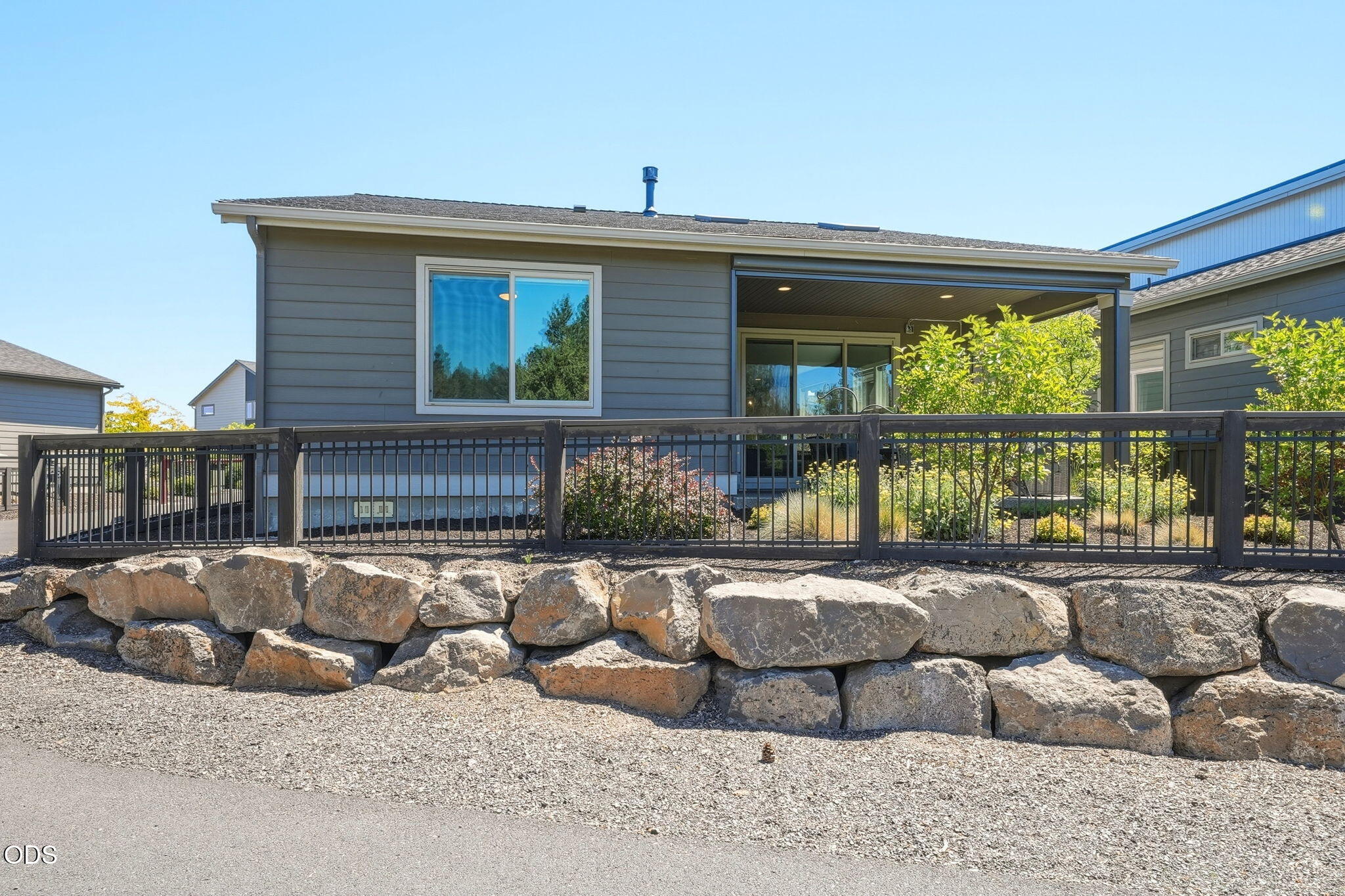 2627 Northwest Rippling River Court Bend, OR 97703 - Photo 30 of 48