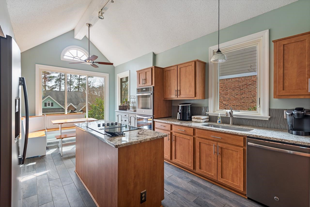 10036 Goodview Court Raleigh, NC 27613 - Photo 9 of 34 Photo 9