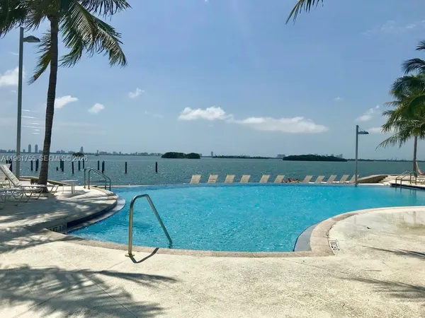 $4,500 | 723 Northeast 62nd Street, Unit TH1, Miami, FL 33138