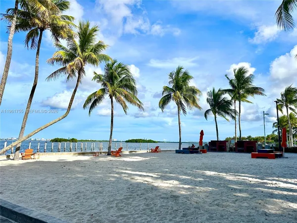 $4,500 | 723 Northeast 62nd Street, Unit TH1, Miami, FL 33138