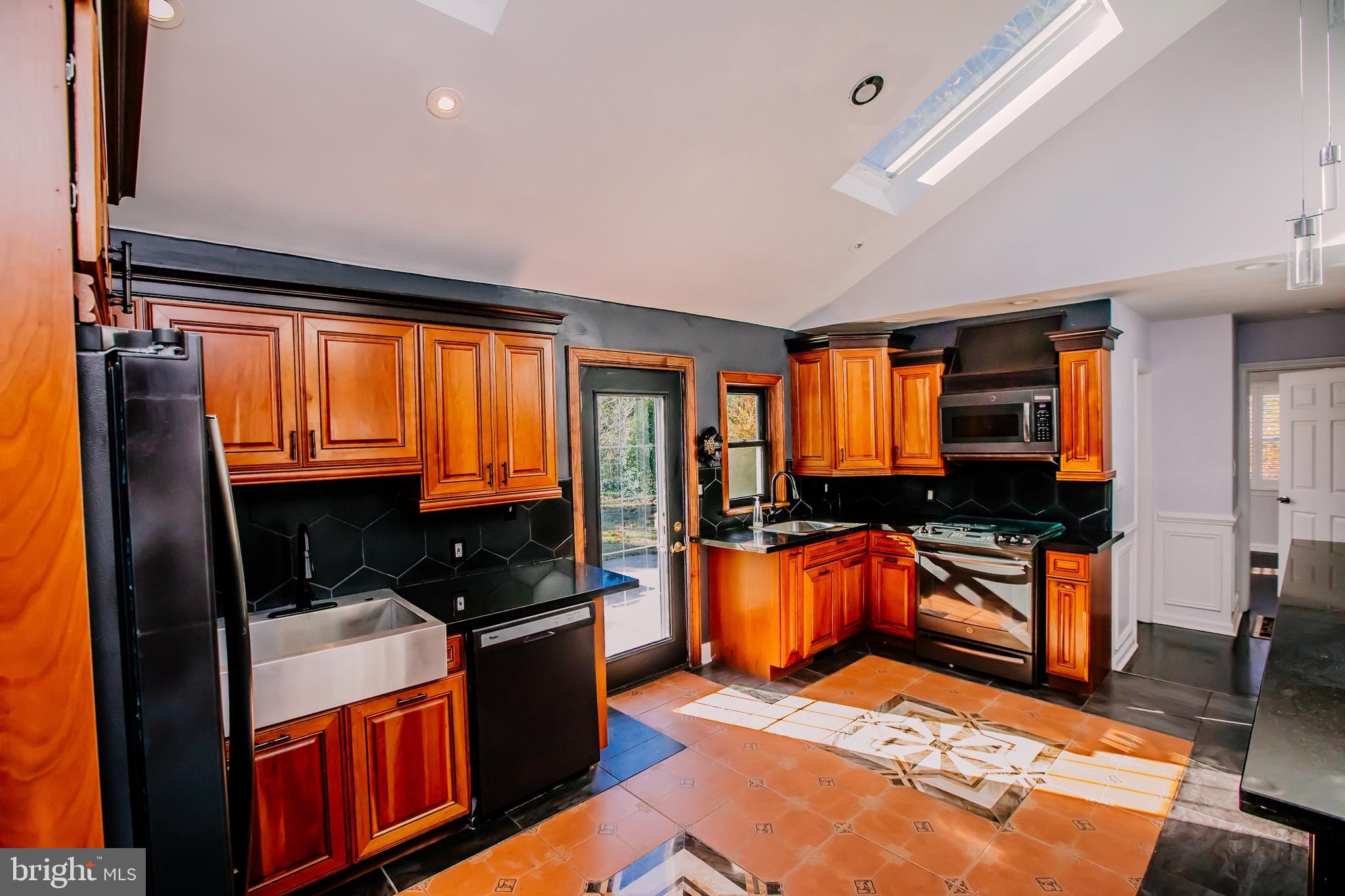 5 Kenmore Road Yardley, PA 19067 - Photo 4 of 59 Gallery Image 4