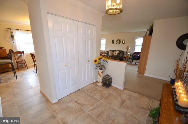 1697 Tarleton Way Crofton, MD 21114 - Photo 1 of 13 Foyer