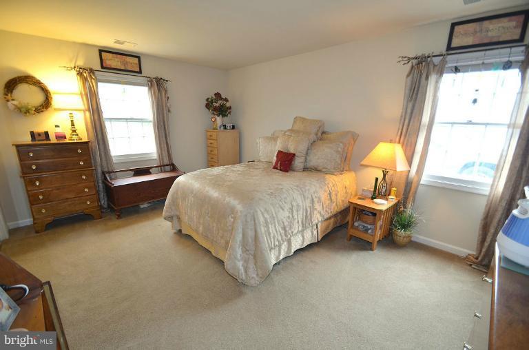 1697 Tarleton Way Crofton, MD 21114 - Photo 2 of 13 Bedroom (Master)