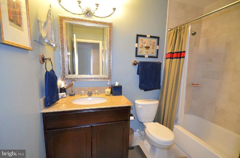 1697 Tarleton Way Crofton, MD 21114 - Photo 9 of 13 Bath