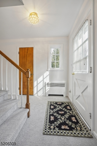 37 Evergreen Road Summit, NJ 07901 - Photo 5 of 28