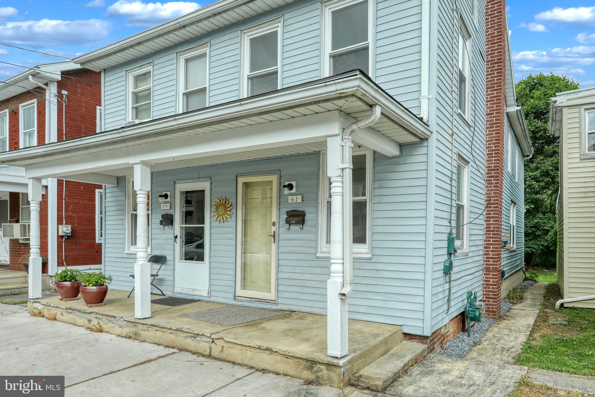 59 South East Street Spring Grove, PA 17362 - Photo 3 of 32