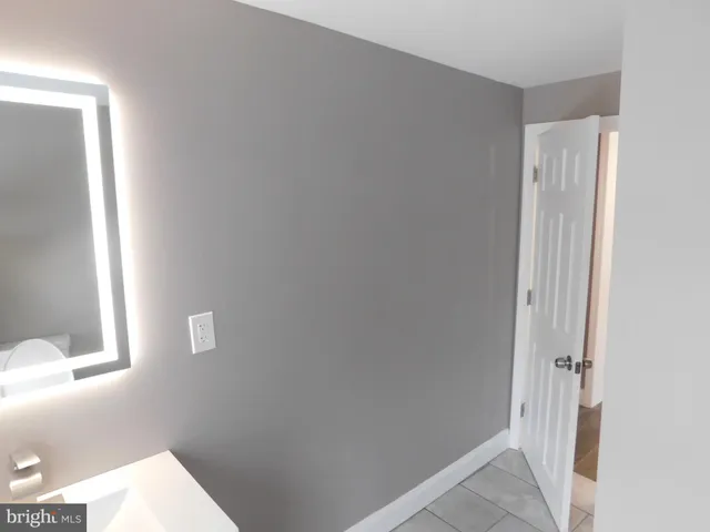 $379,999 | 108 East Oak Street, Millville, NJ 08332