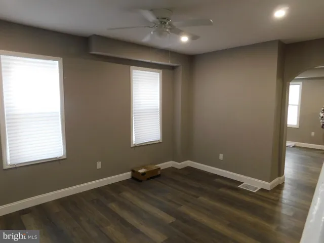 $379,999 | 108 East Oak Street, Millville, NJ 08332