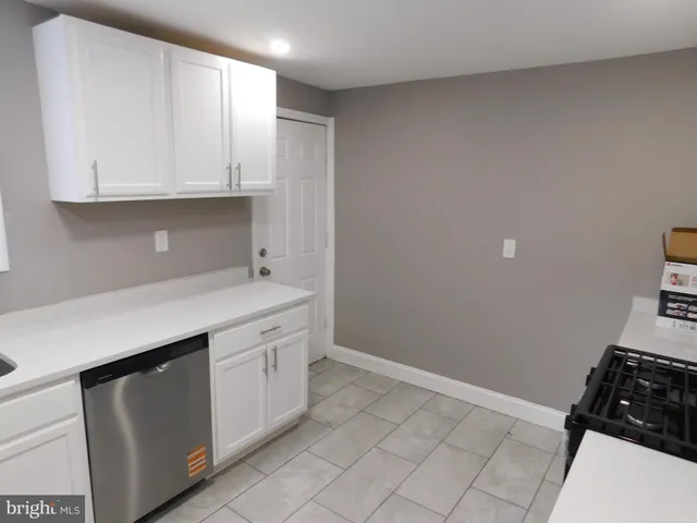 $379,999 | 108 East Oak Street, Millville, NJ 08332