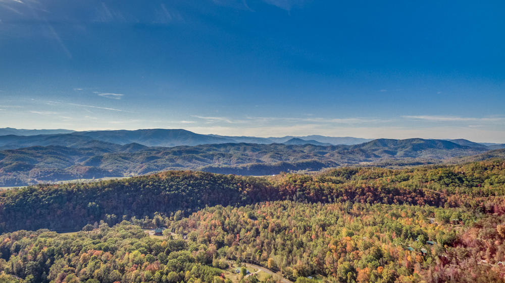1779 Blue Ridge Road Sevierville, TN 37876 - Photo 22 of 25 1779 Blue Ridge Road-19