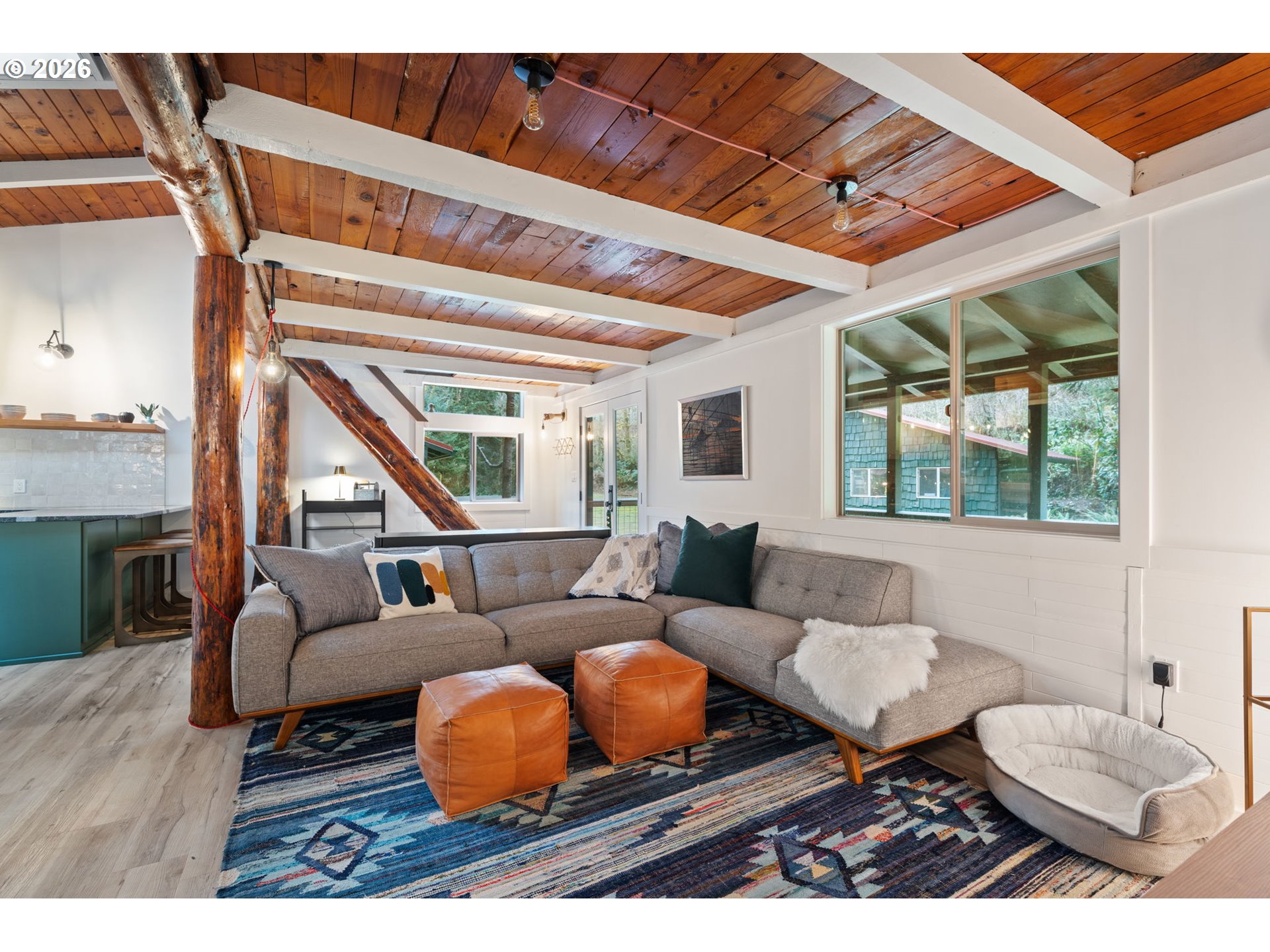 110 Wooden Bridge Road Kalama, WA 98625 - Photo 10 of 48 a living room with furniture and a table