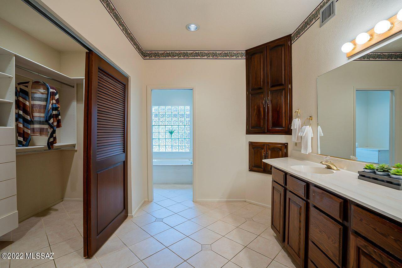 850 West Panorama Road Tucson, AZ 85704 - Photo 17 of 37 Gallery Image 17