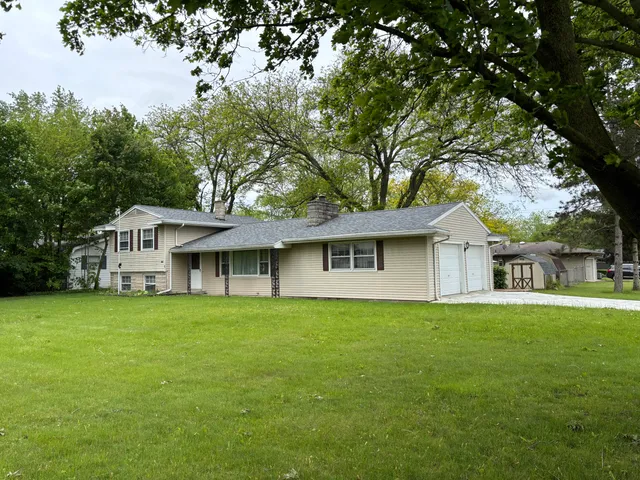 $239,000 | 814 North Lakeview Avenue, Sturgis, MI 49091