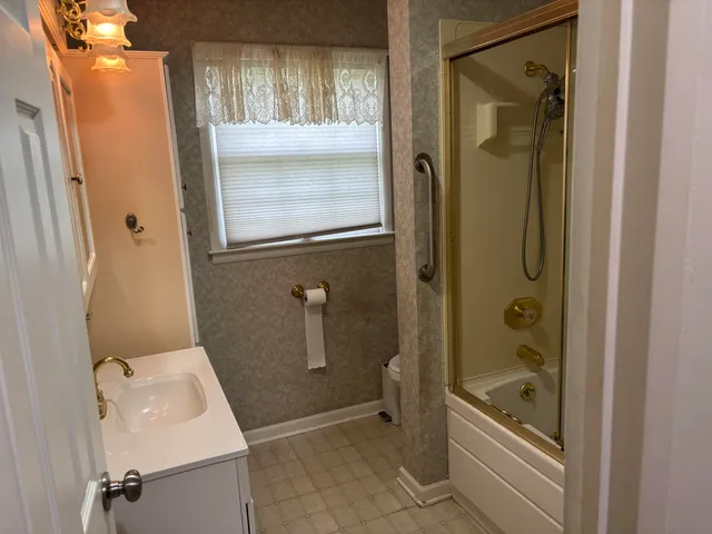 $239,000 | 814 North Lakeview Avenue, Sturgis, MI 49091