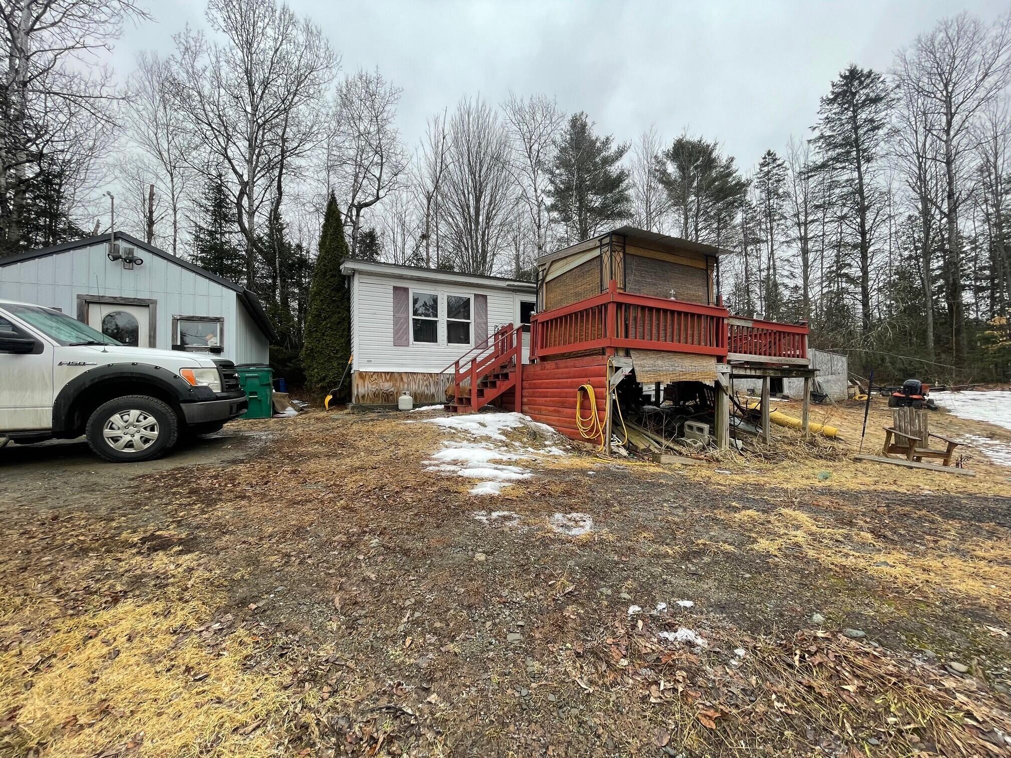 9 Jackson Street Dexter, ME 04930 - Photo 2 of 23 2