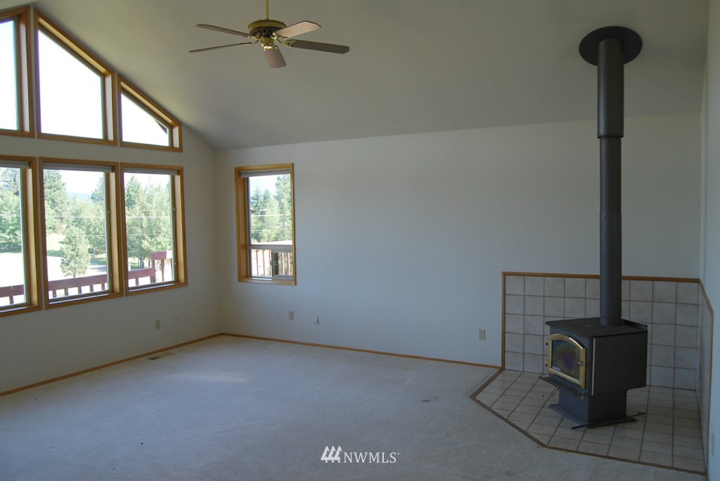 6610 Upper Peoh Point Road Cle Elum, WA 98922 - Photo 10 of 16 Gallery Image 10
