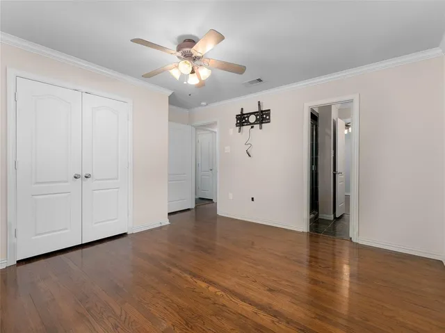 $369,500 | 2342 Fenestra Drive, Dallas, TX 75228