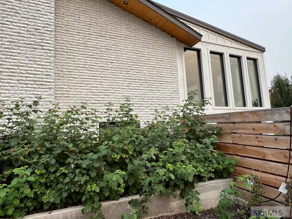 $730,000 | 460 Rolling Hills Drive, Rexburg, ID 83440