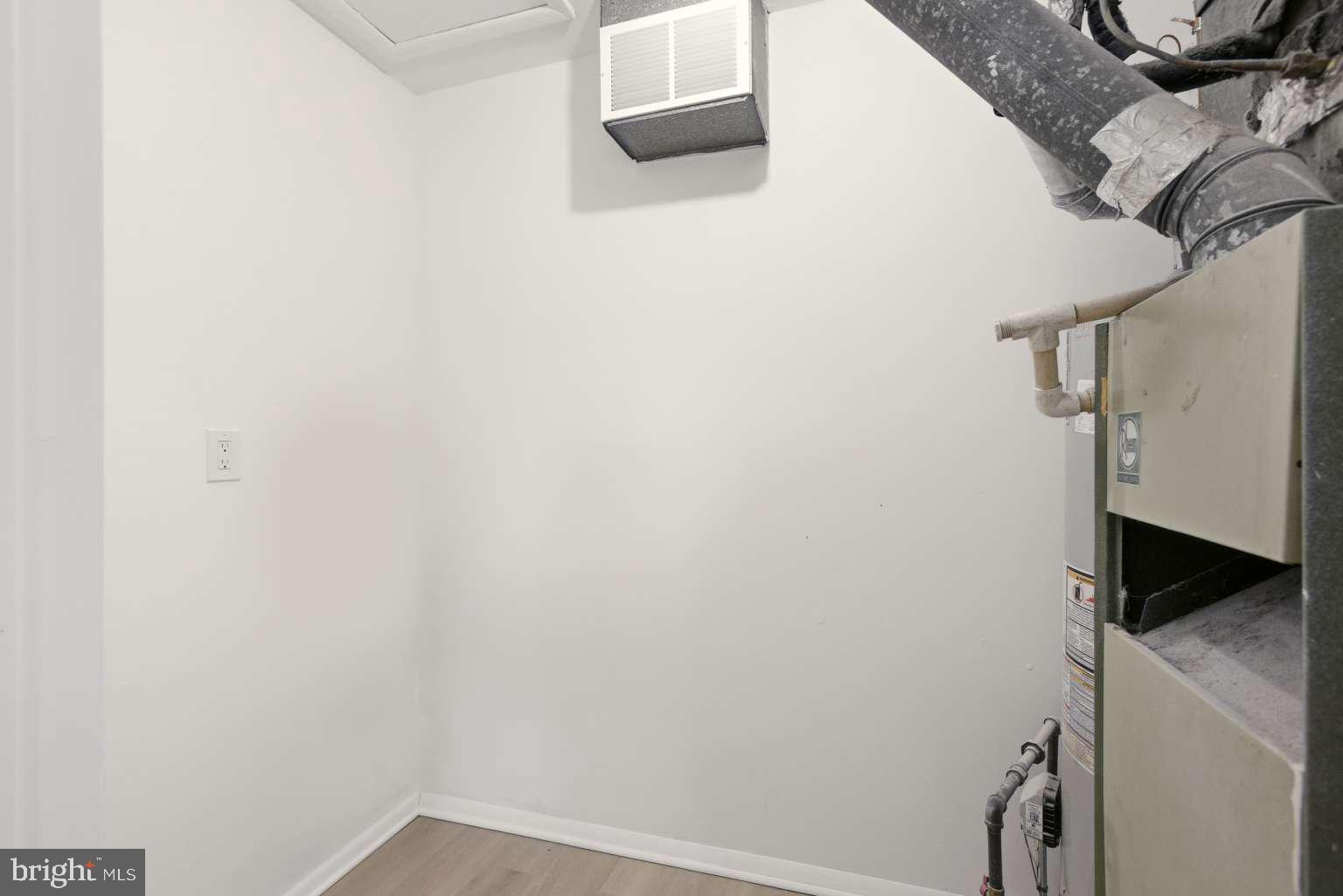 804 Mason Run Pine Hill, NJ 08021 - Photo 12 of 15 a view of walk in closet