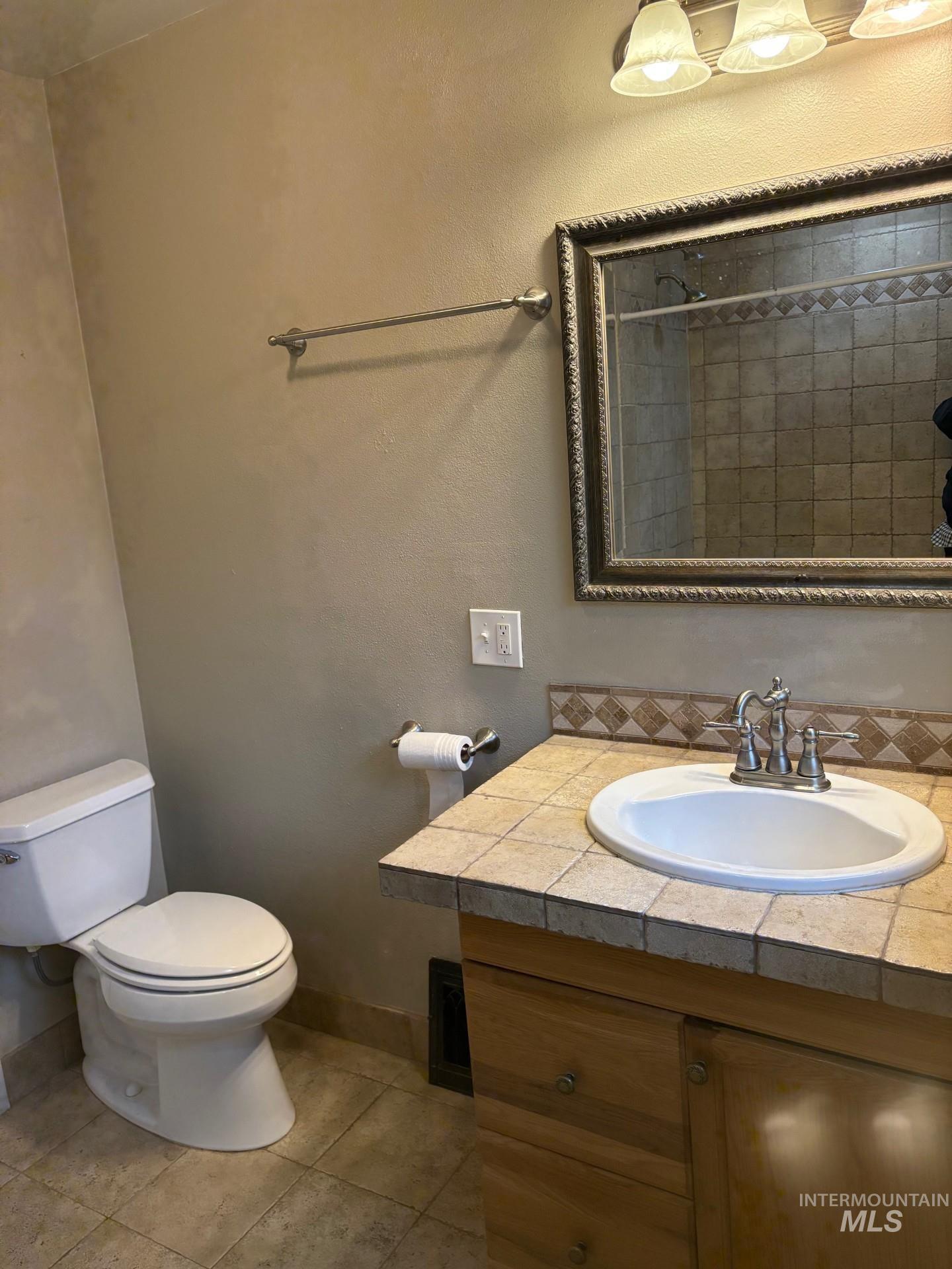 1608 Howry Street Boise, ID 83706 - Photo 11 of 35