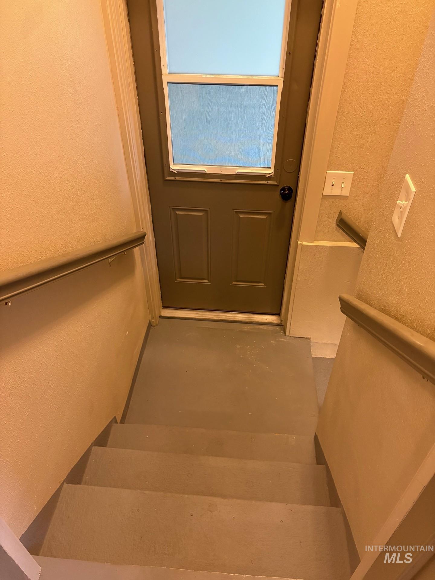 1608 Howry Street Boise, ID 83706 - Photo 13 of 35