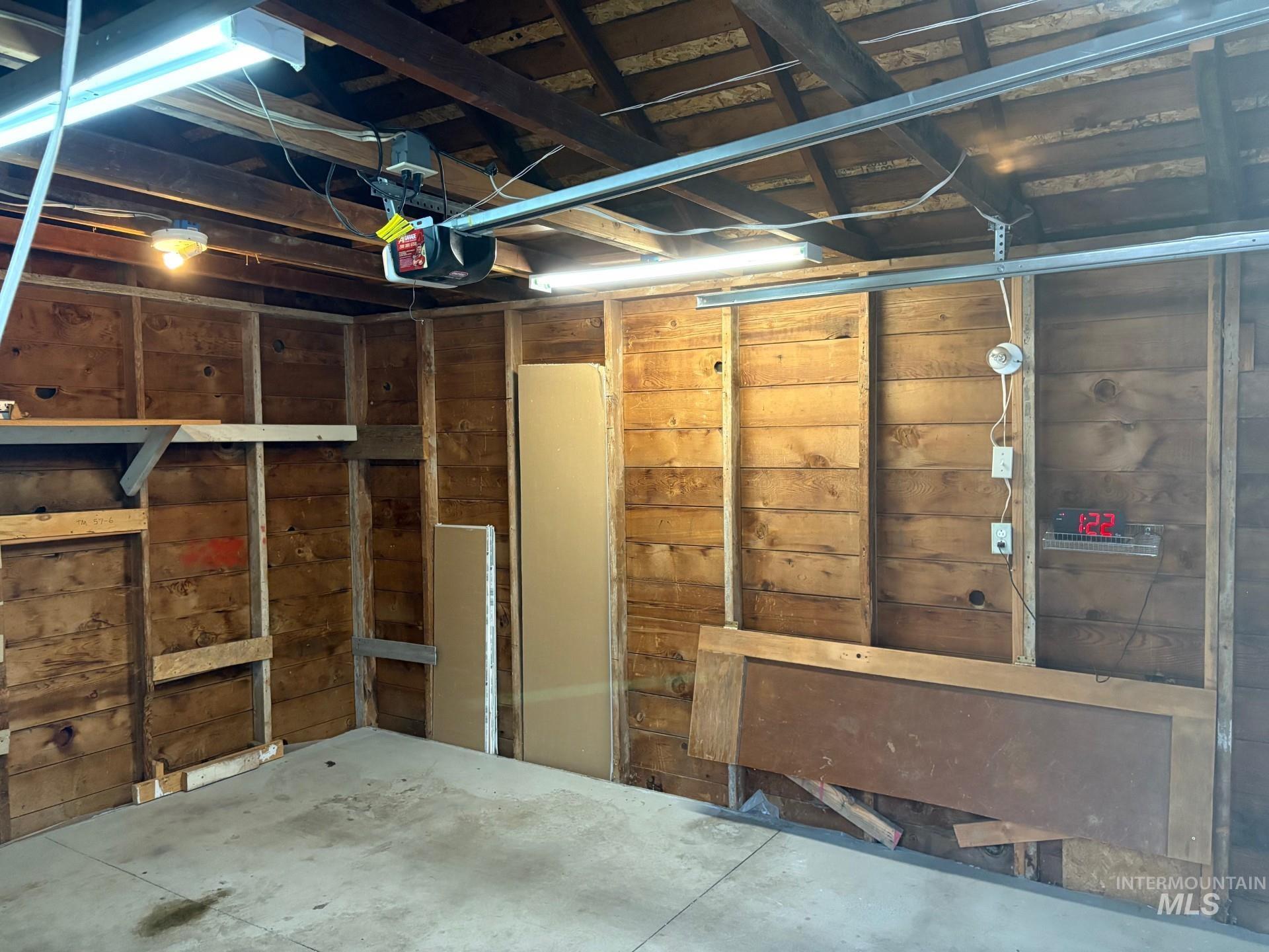 1608 Howry Street Boise, ID 83706 - Photo 32 of 35